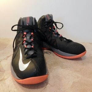Nike Men's Stutter Step 2 Sneakers Sz 7.5 Black & Orange  Air Max 653455-001